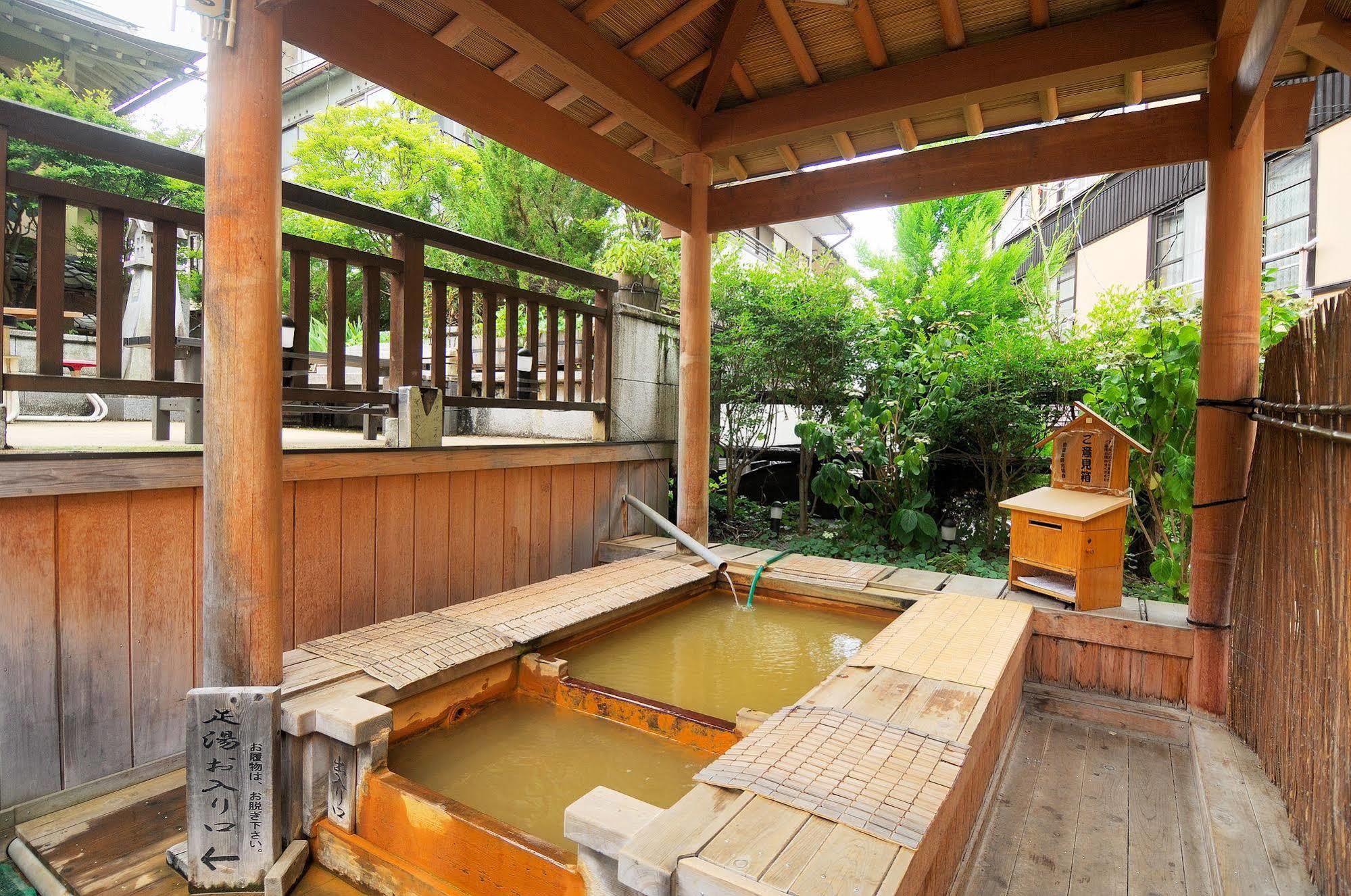 Kadoya Hotell Yamanouchi  Exteriör bild